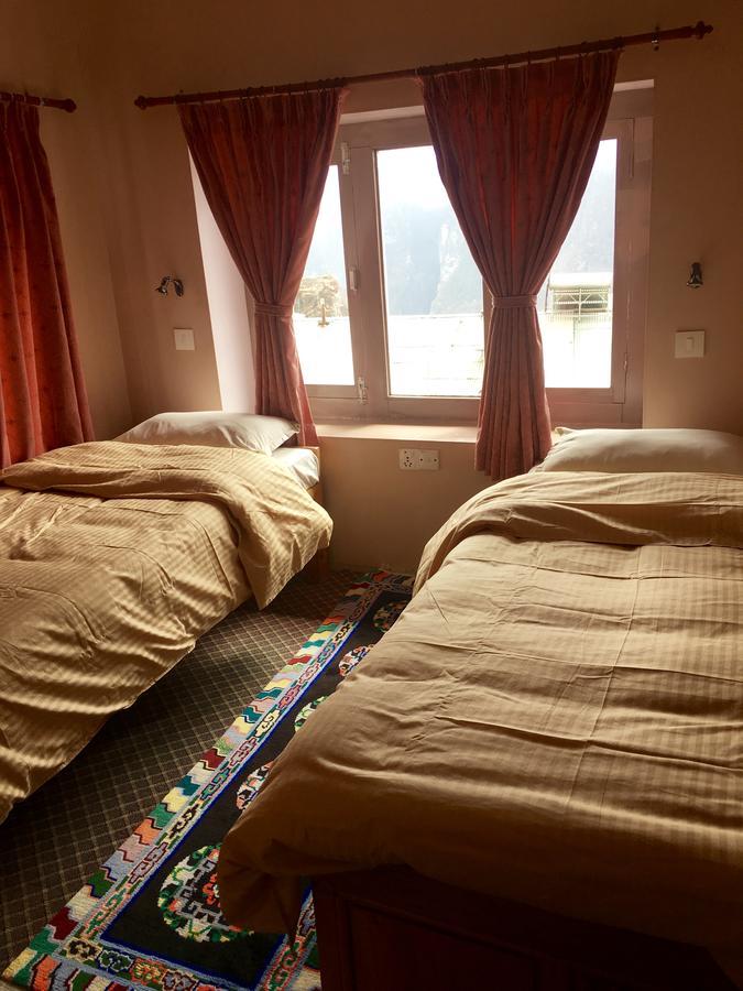 Hotel Khangri Namche Экстерьер фото